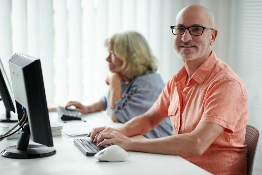 Personne en contrat à durée déterminée « de reconversion »